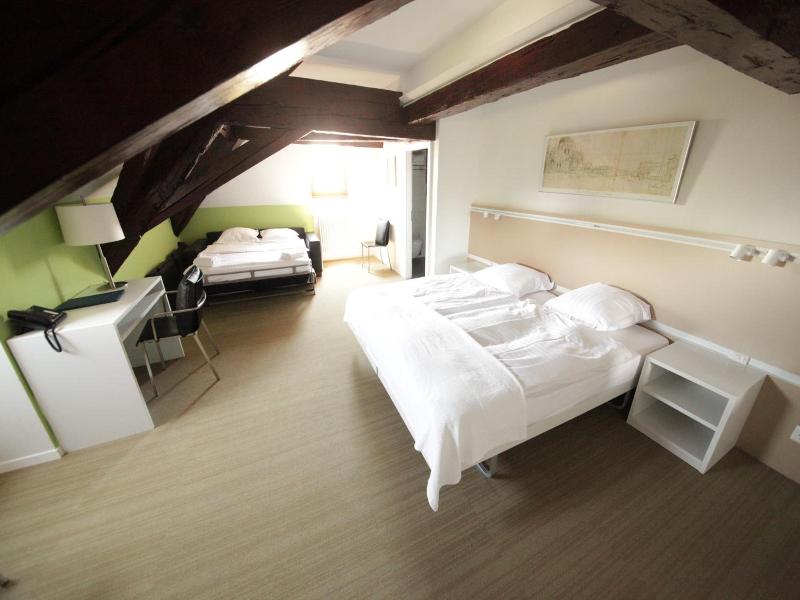 Auberge De Prangins image