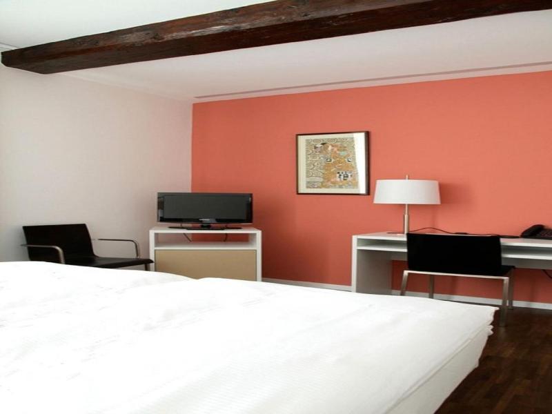Auberge De Prangins image