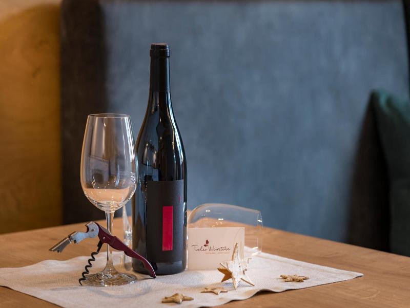 Tiroler Weinstube image