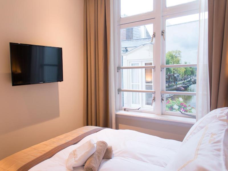 Royal Plaza Hotel Amsterdam image