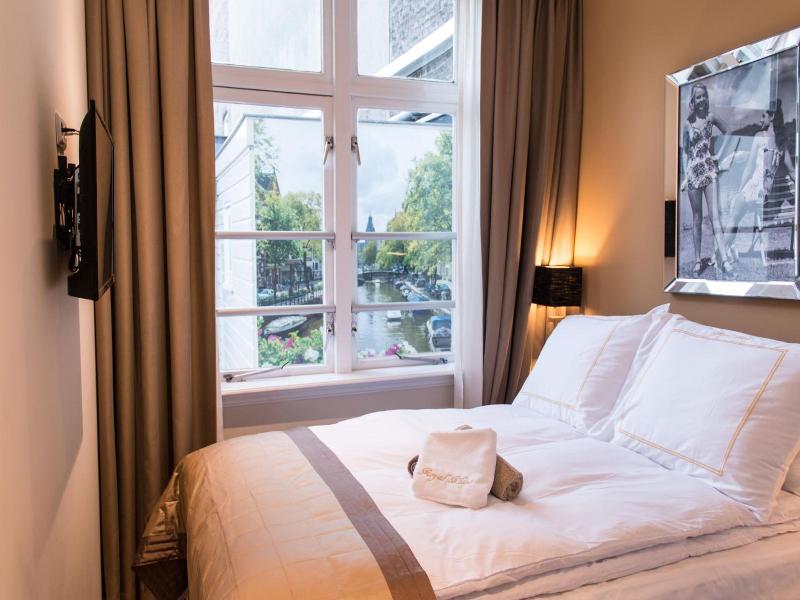 Royal Plaza Hotel Amsterdam image