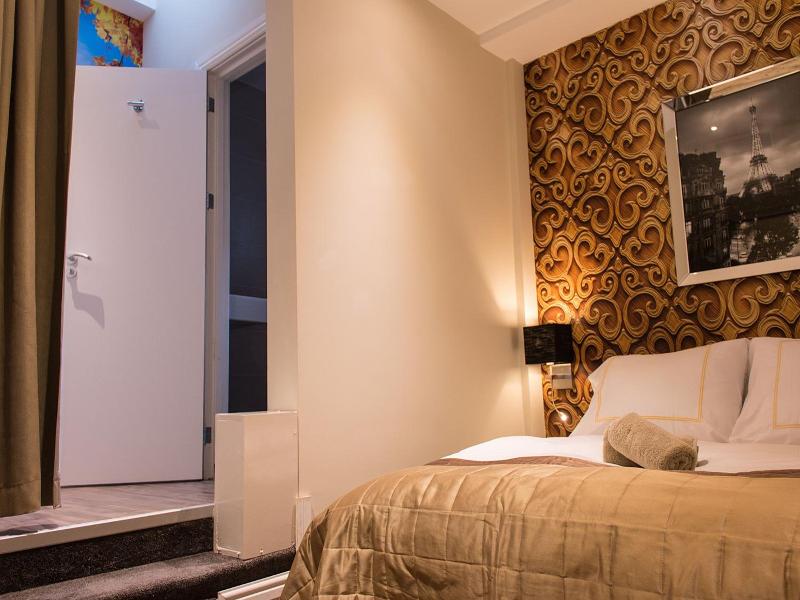 Royal Plaza Hotel Amsterdam image