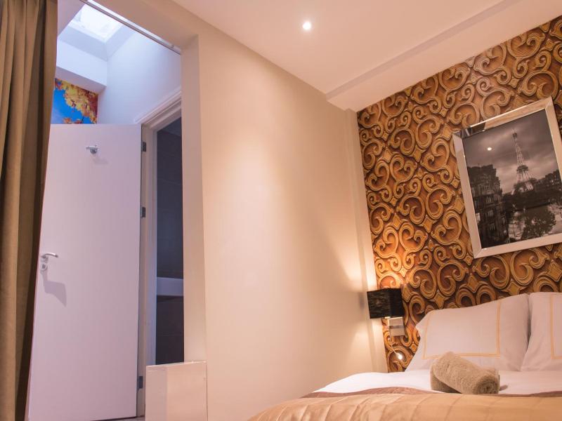 Royal Plaza Hotel Amsterdam image