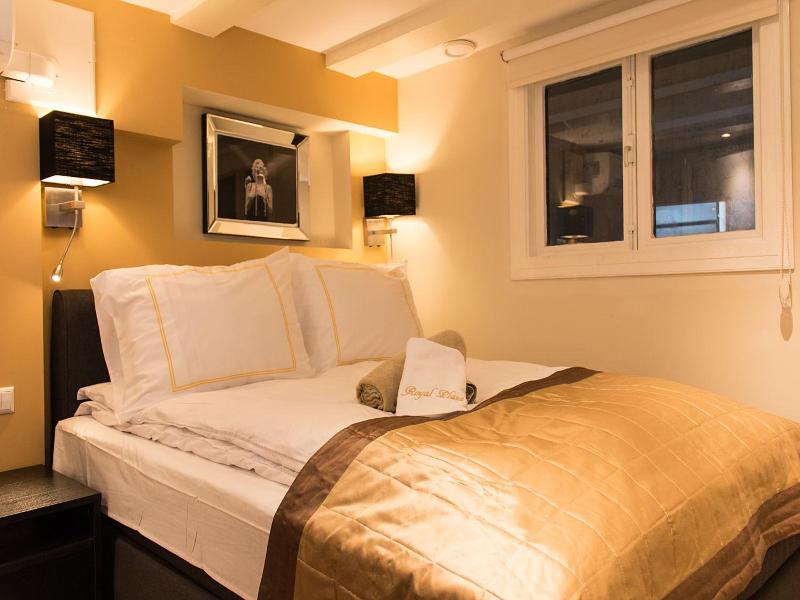Royal Plaza Hotel Amsterdam image