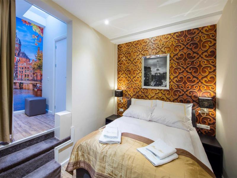 Royal Plaza Hotel Amsterdam image