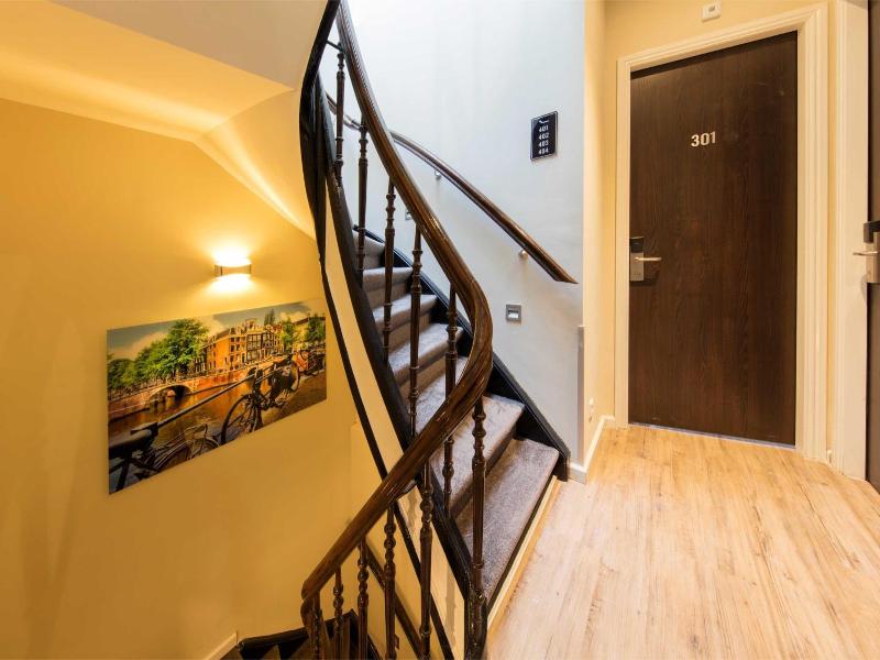 Royal Plaza Hotel Amsterdam image