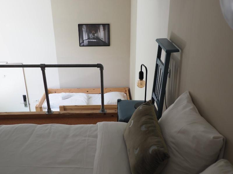 Hostel Roots image