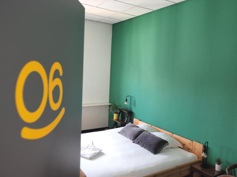 Hostel Roots image