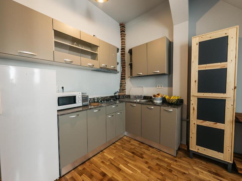 Yellowboot Aparthotel image