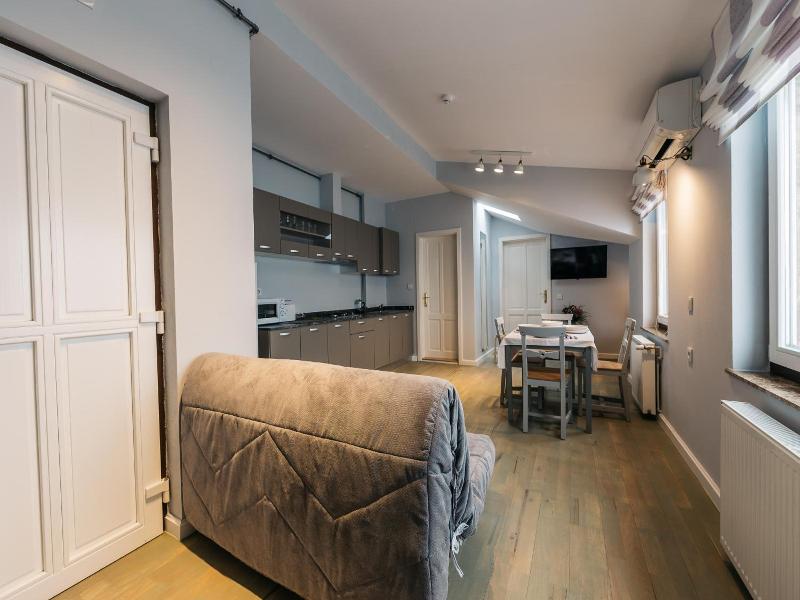 Yellowboot Aparthotel image