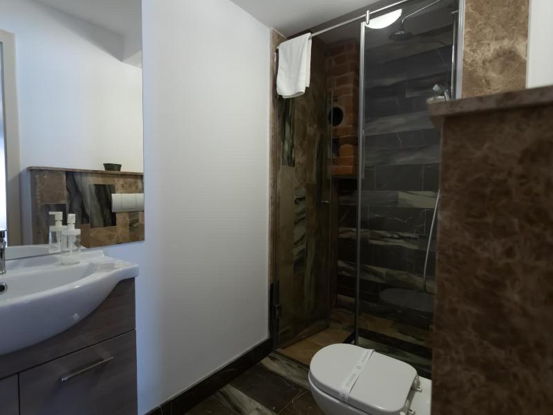 Yellowboot Aparthotel image