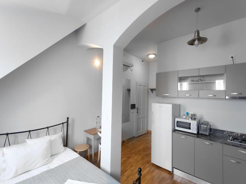 Yellowboot Aparthotel image