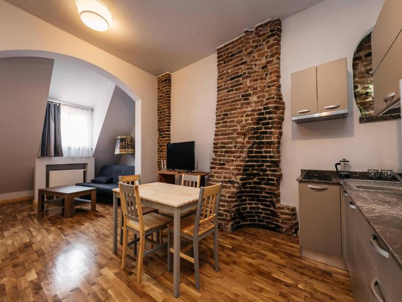 Yellowboot Aparthotel image