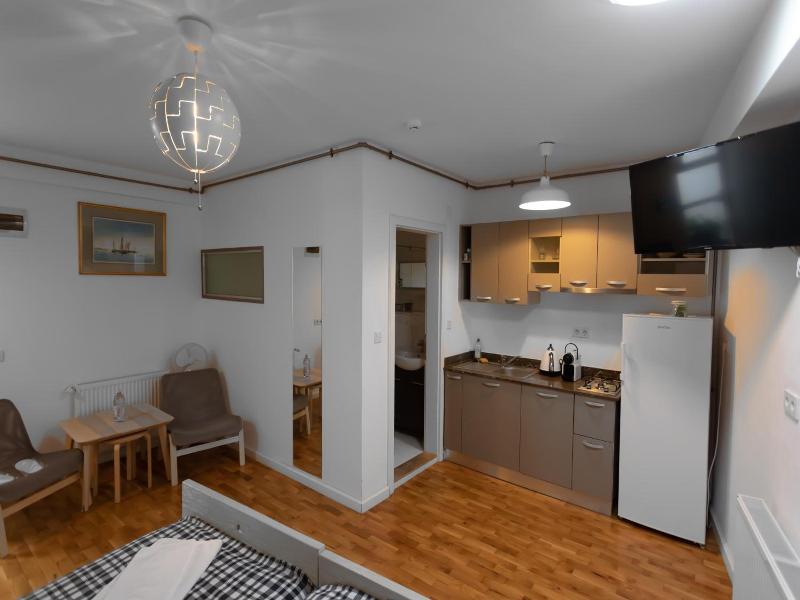 Yellowboot Aparthotel image