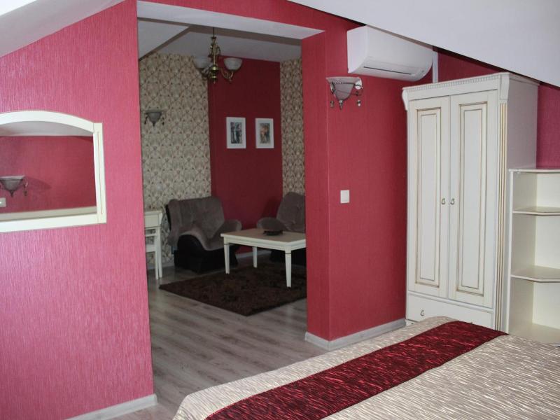Villa Paris image