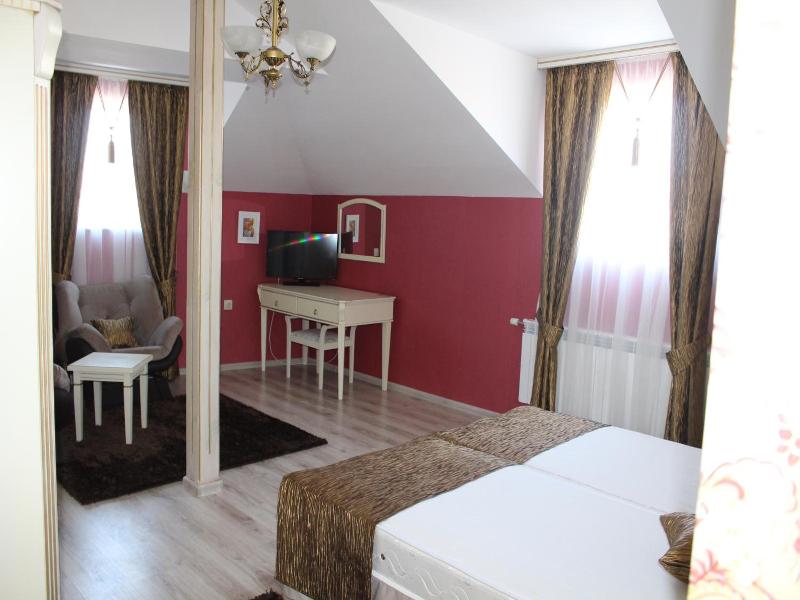 Villa Paris image