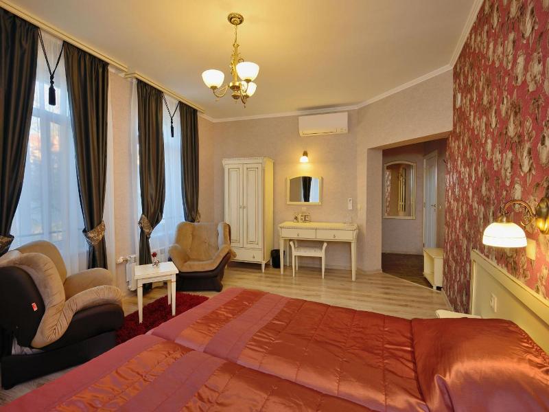 Villa Paris image