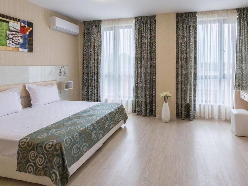 Hotel Capri image