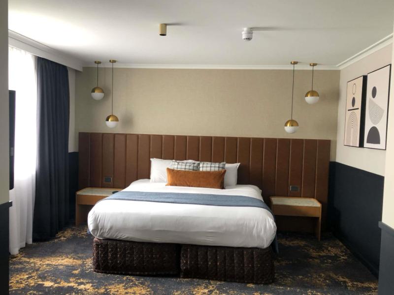 Mercure Albury image