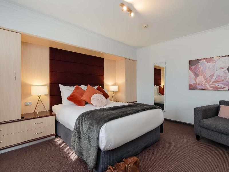 Mercure Albury image
