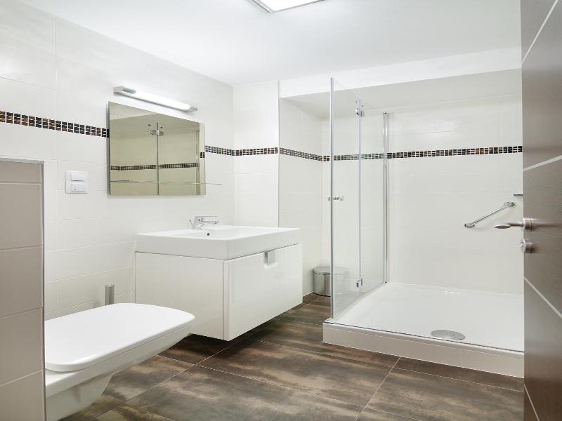 Paulay Downtown Apartments image