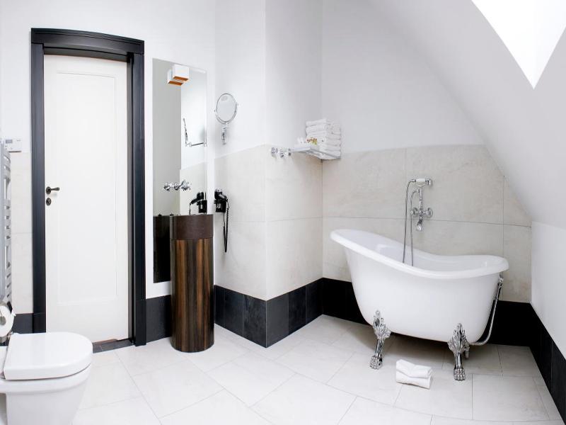 Hotel Nihil Novi image