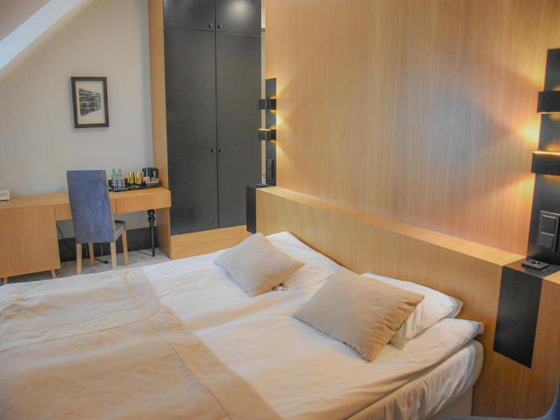 Hotel Nihil Novi image
