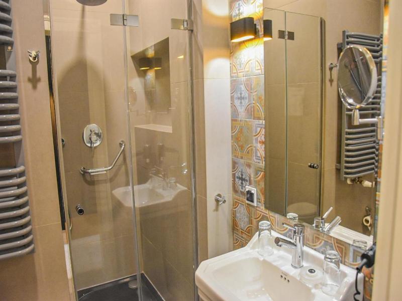 Hotel Nihil Novi image