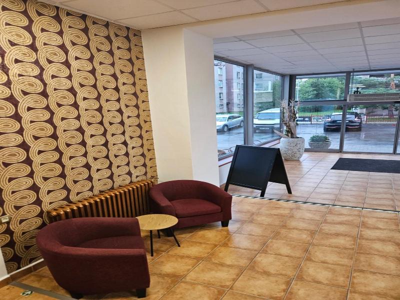 Hotel Trim image