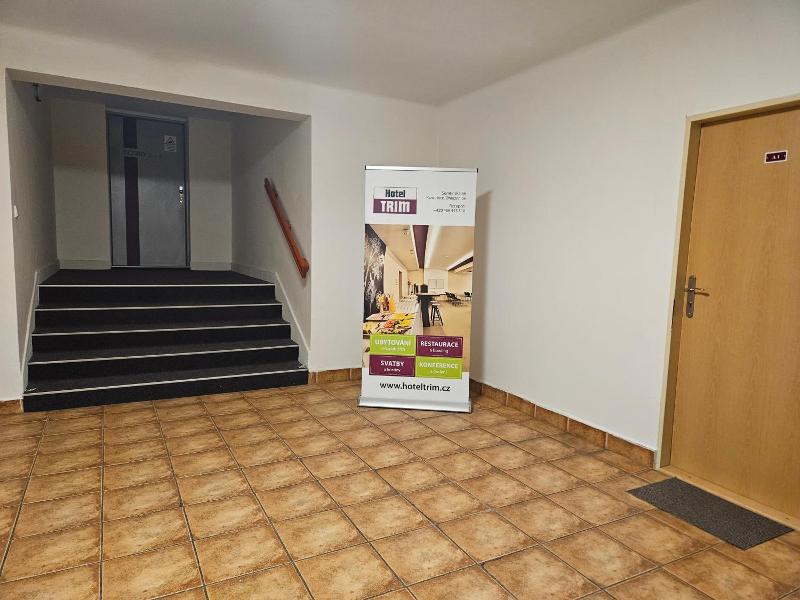 Hotel Trim image