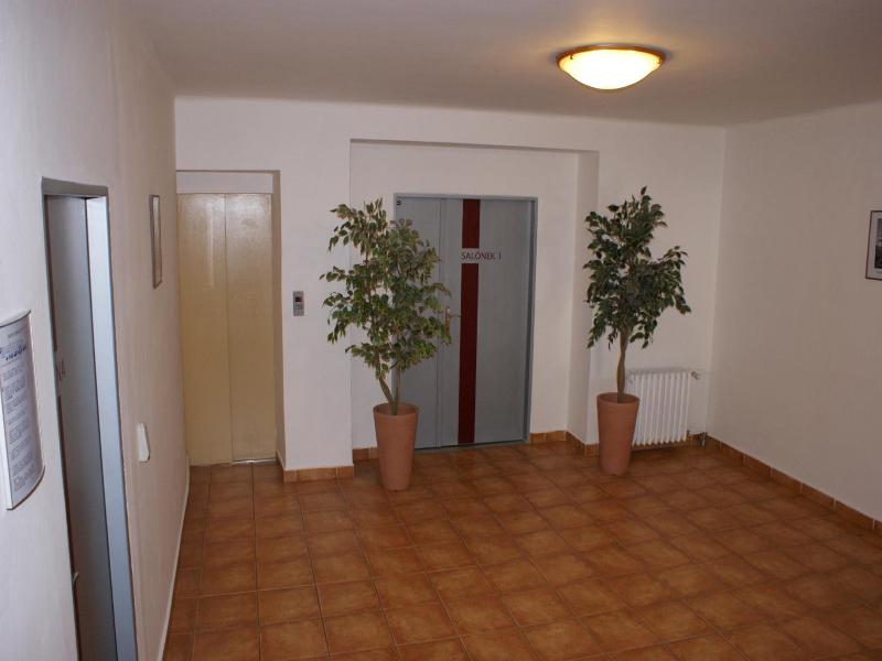 Hotel Trim image