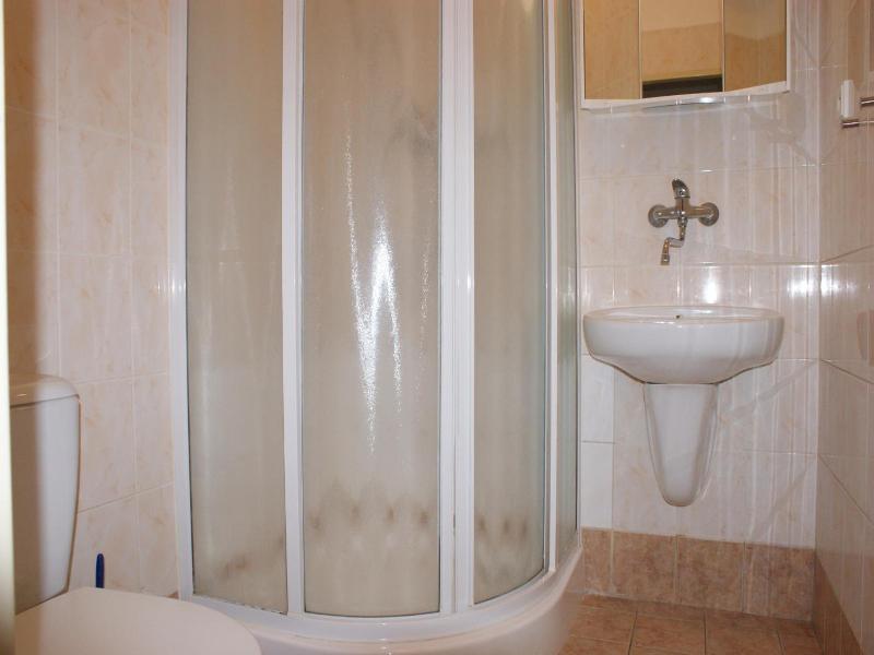 Hotel Trim image