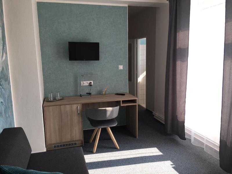 Hotel Trim image