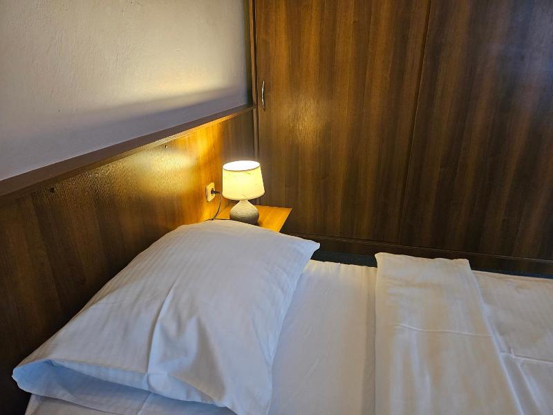 Hotel Trim image