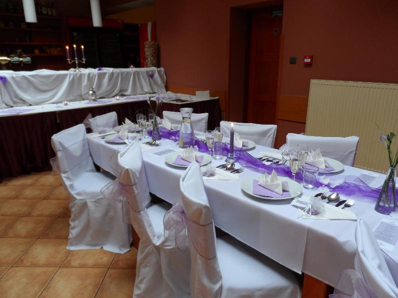 Hotel Trim image