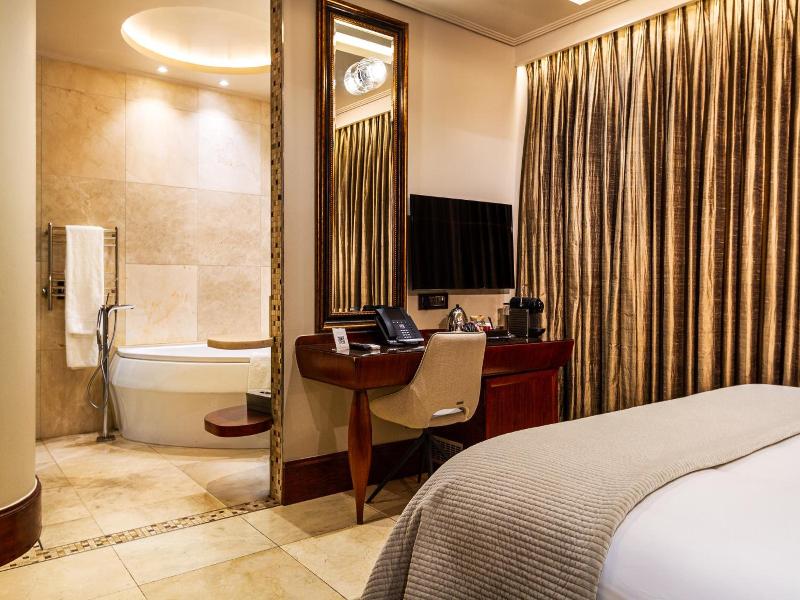 Kimberley Anne Hotel