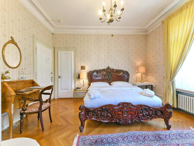 Hotel Park Villa image