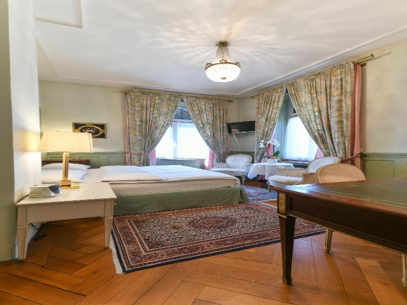 Hotel Park Villa image