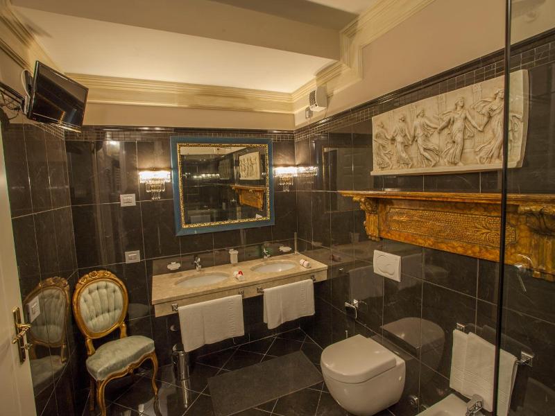 Martins Residence De Luxe image