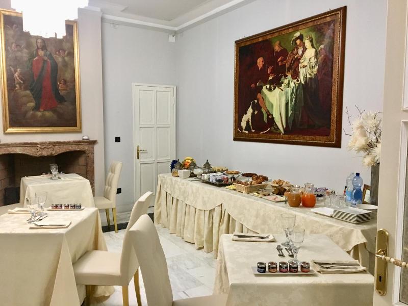 Martins Residence De Luxe image