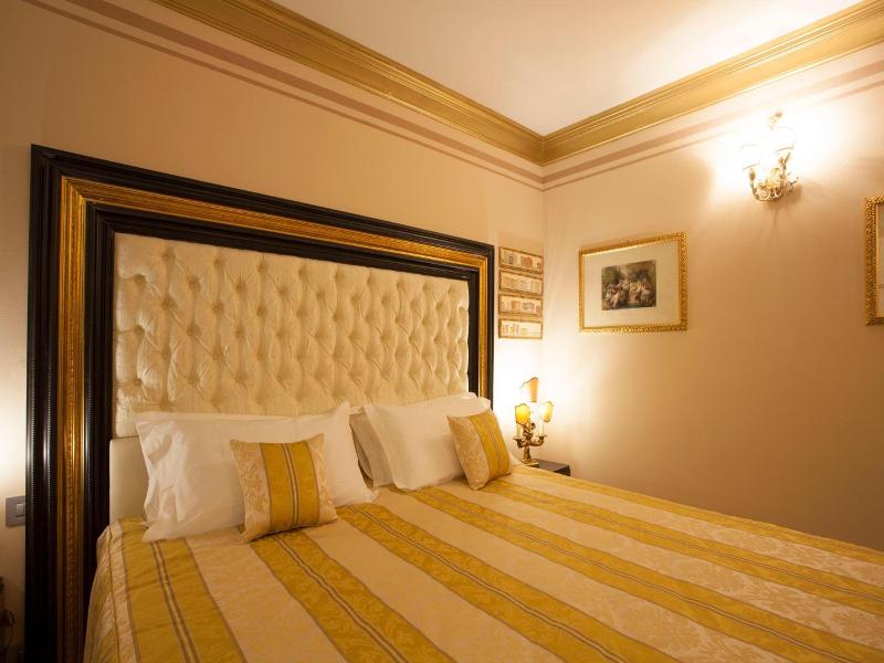 Martins Residence De Luxe image