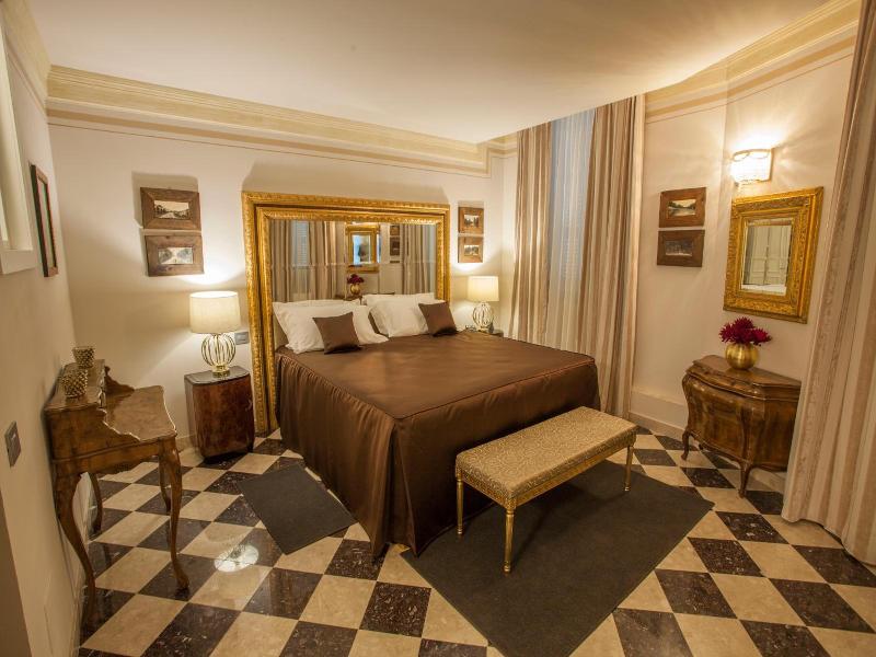 Martins Residence De Luxe image