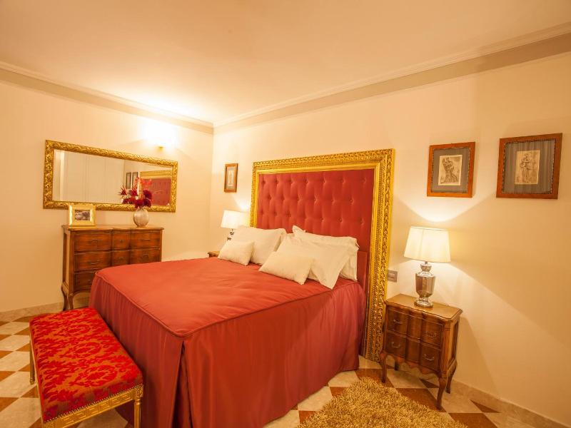 Martins Residence De Luxe image