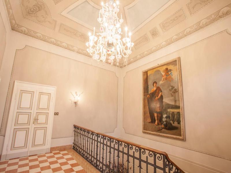 Martins Residence De Luxe image