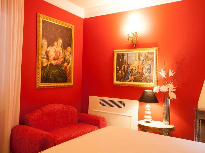 Martins Residence De Luxe image