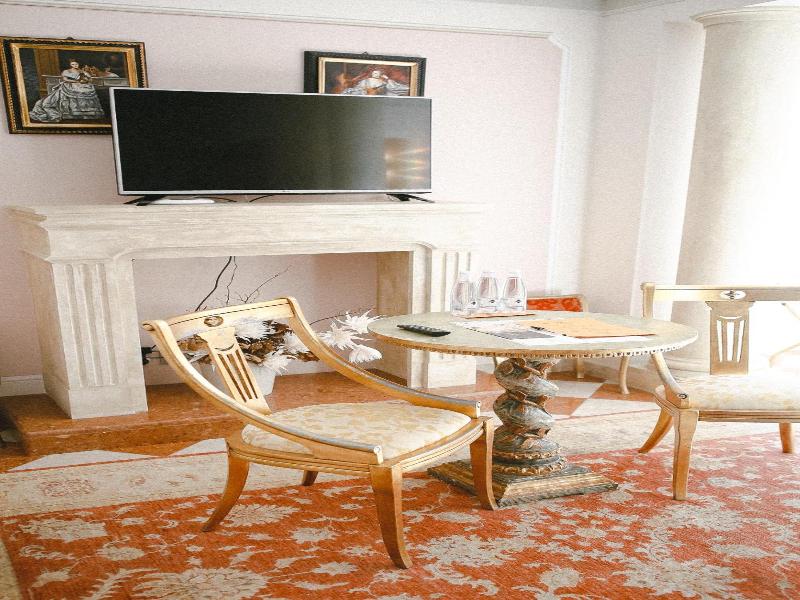 Martins Residence De Luxe image
