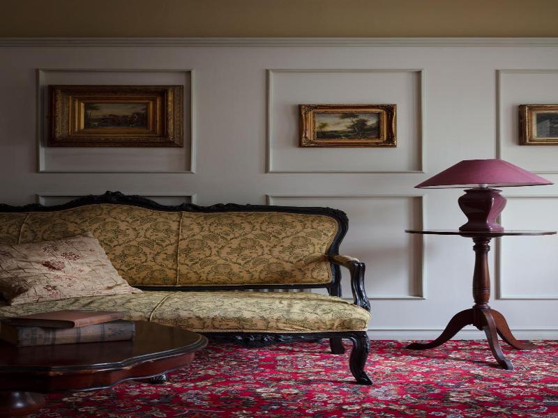 The Glenbeigh Hotel image