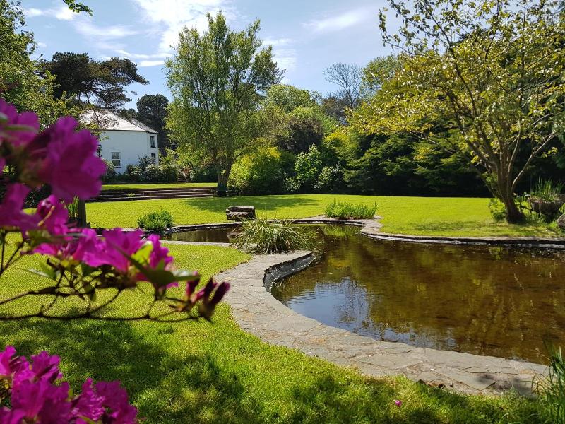 The Glenbeigh Hotel image