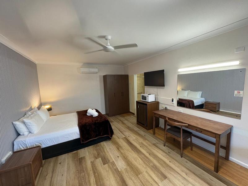 Cumberland Motor Inn image