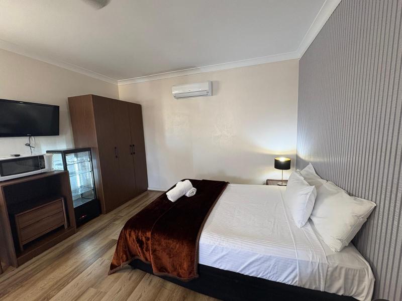 Cumberland Motor Inn image